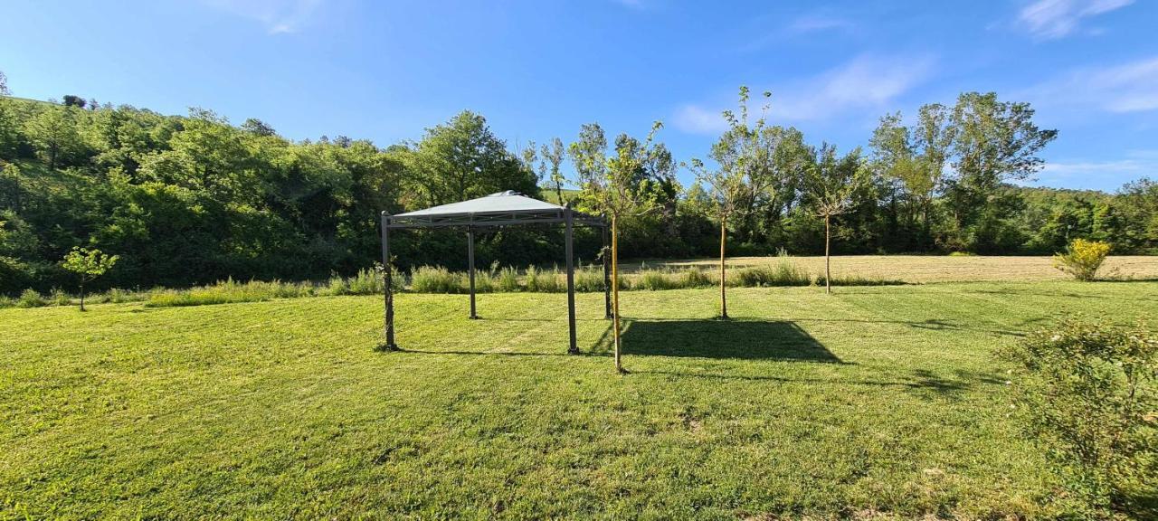 Molino Dei Ciliegi Splendida Villa In Umbria San Venanzo Exterior foto